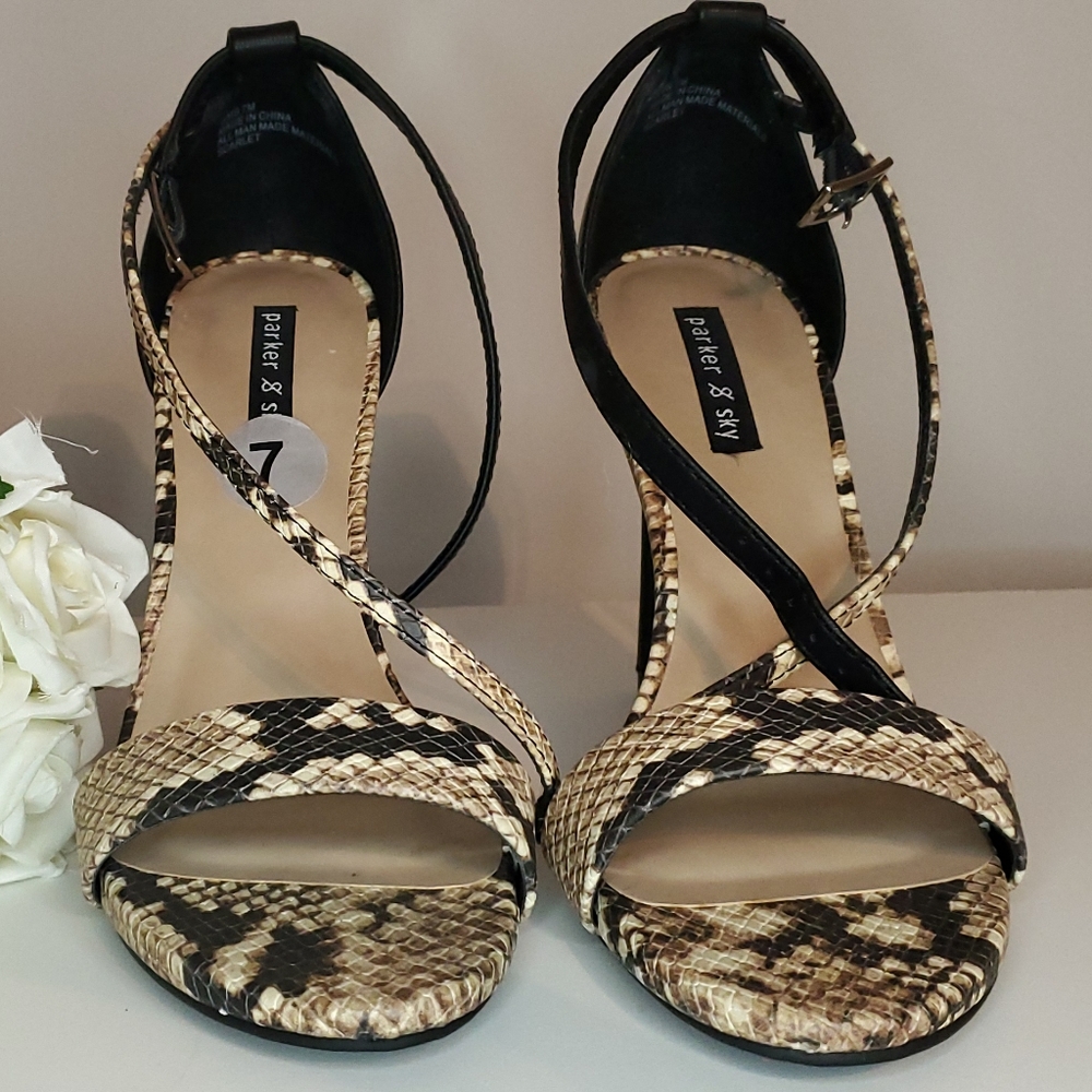 Snakeskin Detail Strap Sandles